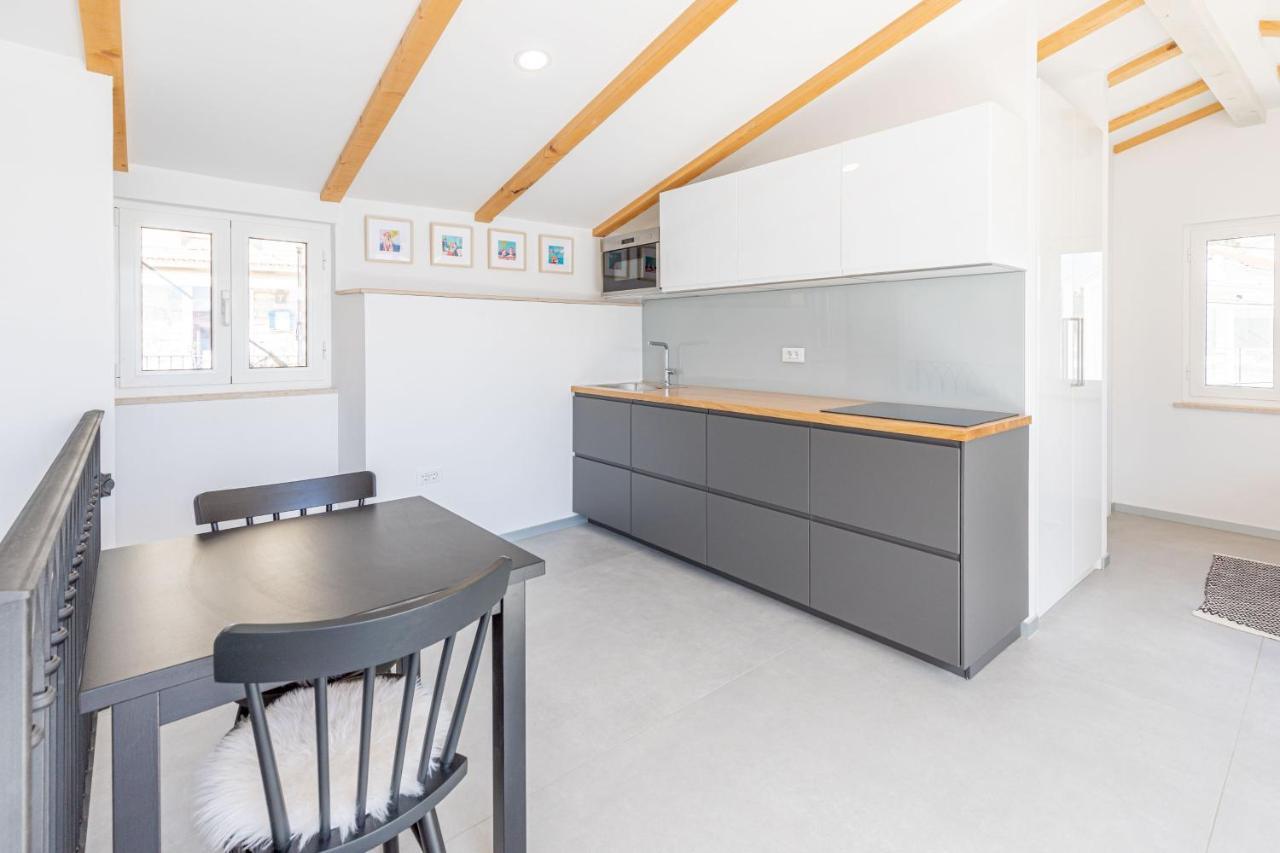 Seafront Baska Apartment Экстерьер фото