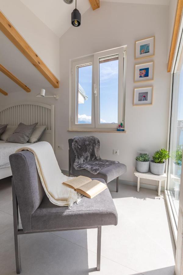 Seafront Baska Apartment Экстерьер фото